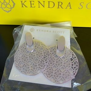 NWT Silver Filigree Didi Earrings